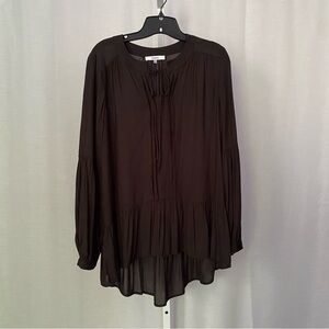 Ro & De Black Tie-Neck High-Low Lightweight Blouse — M